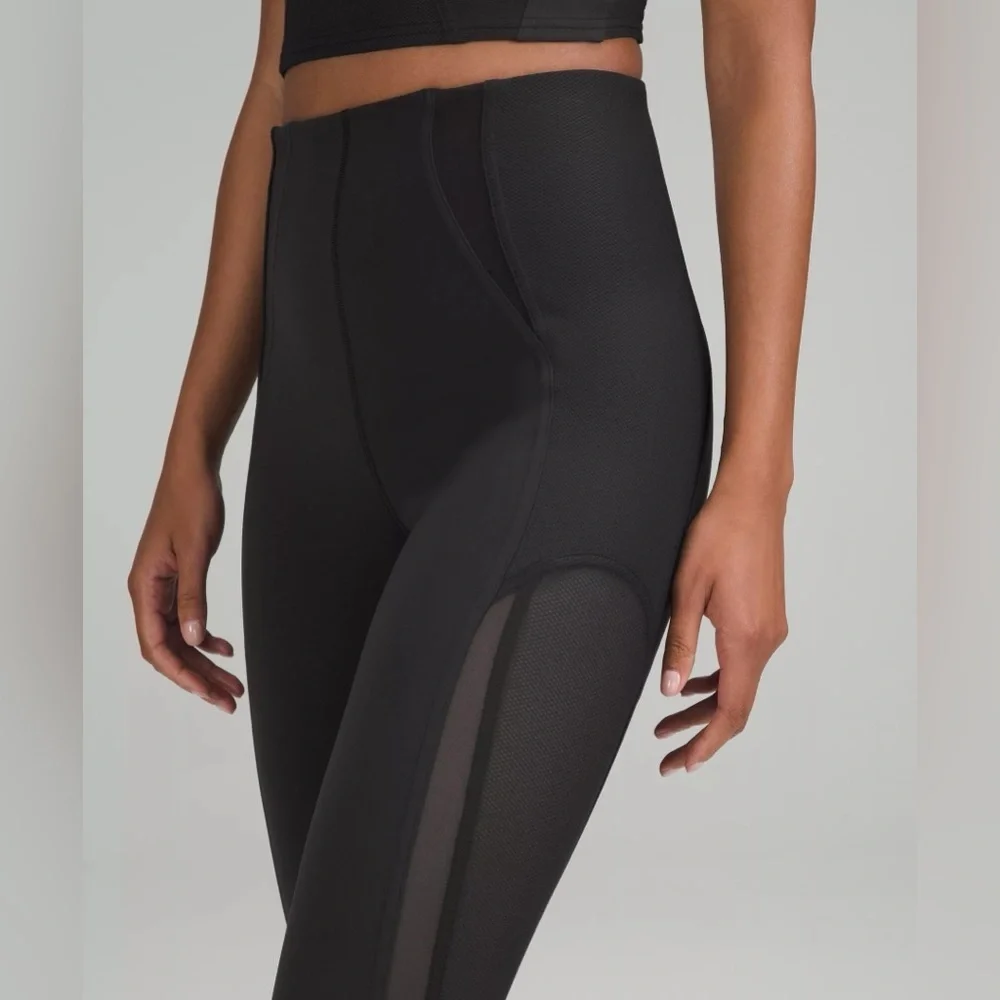 Lululemon Black leggings Everlux and Mesh Super high rise leggings 12 training